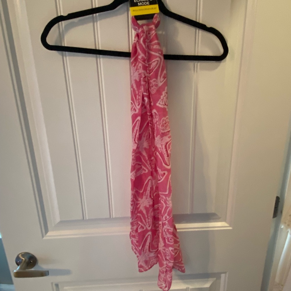 NWT Pink Scarf 💗